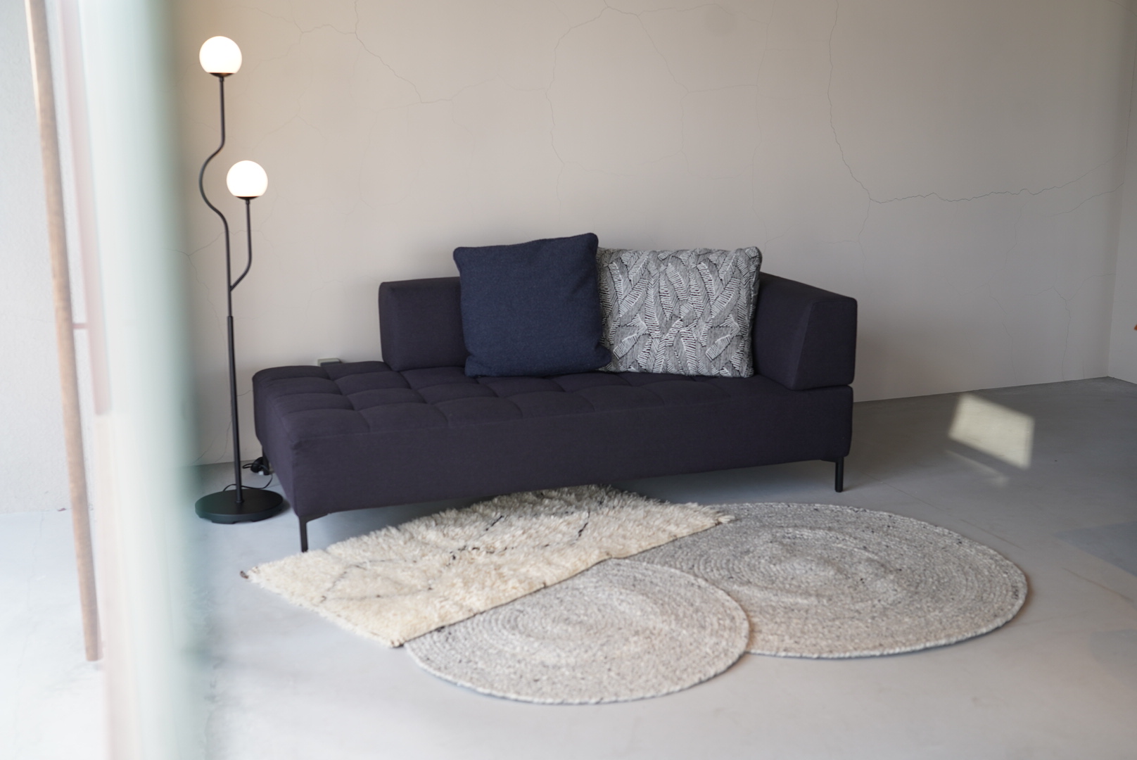 座った瞬間、思わず「おっ」と声が出る至高の座り心地のソファ formax FREEDOM フォルマックス フリーダム