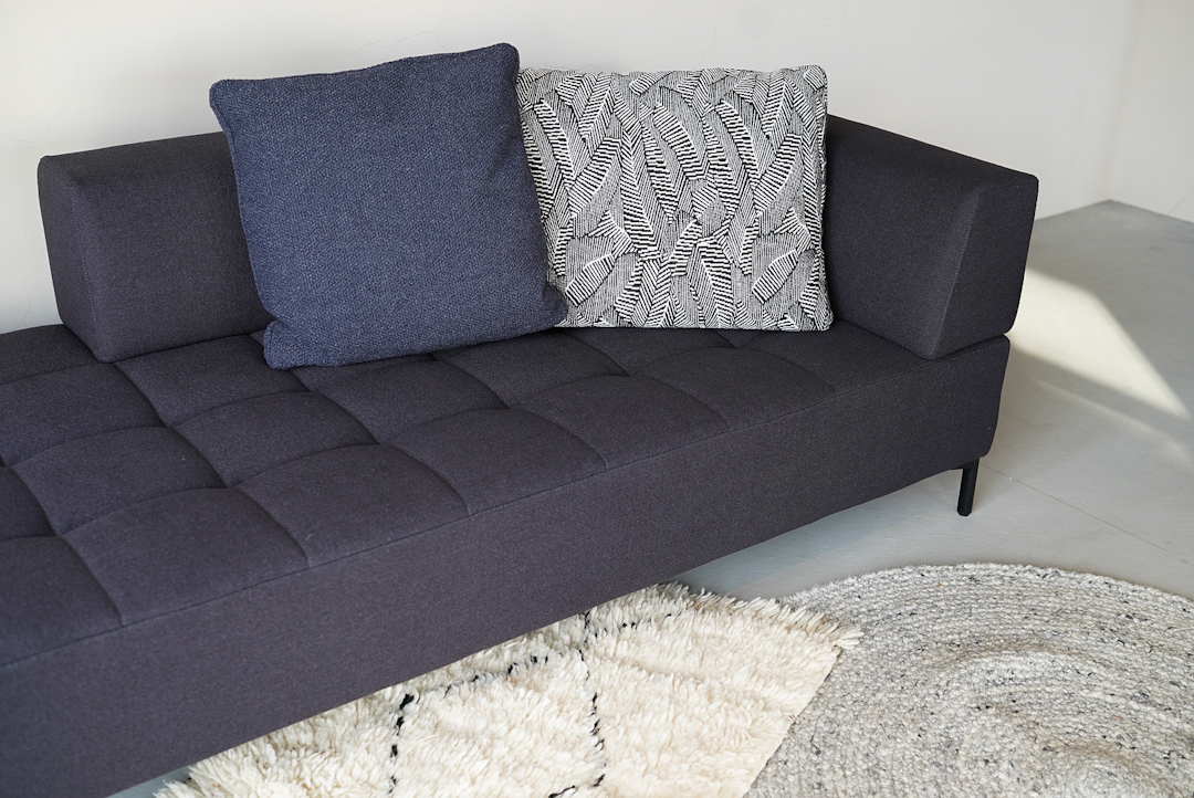 座った瞬間、思わず「おっ」と声が出る至高の座り心地のソファ formax FREEDOM フォルマックス フリーダム